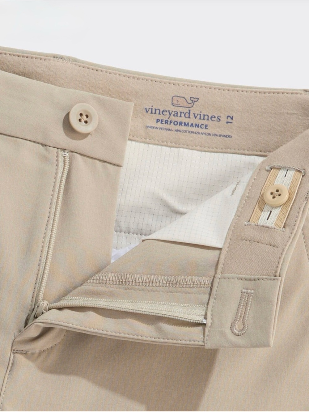 NWT Vineyard Vines Khaki Performance Breaker Shorts Size 4T